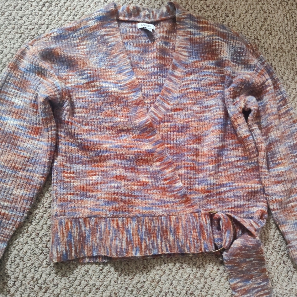 Nine West sweater